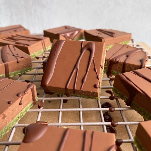 barrinha de creme de coco com chocolate